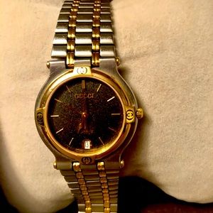 ♦️⏱♦️Vintage Gucci Women’s Watch ♦️⏱♦️